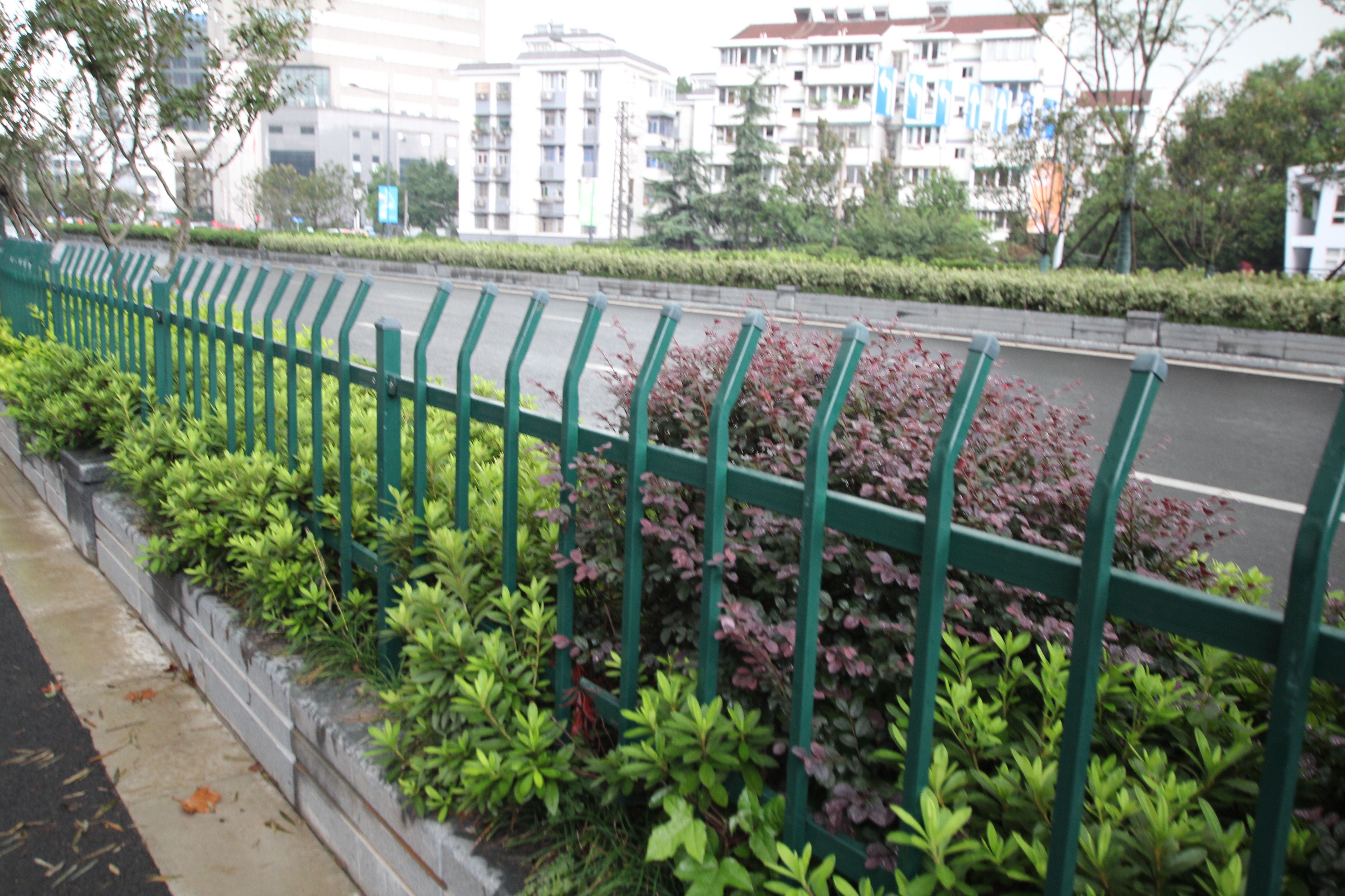 防撞護欄類(lèi)型有哪些