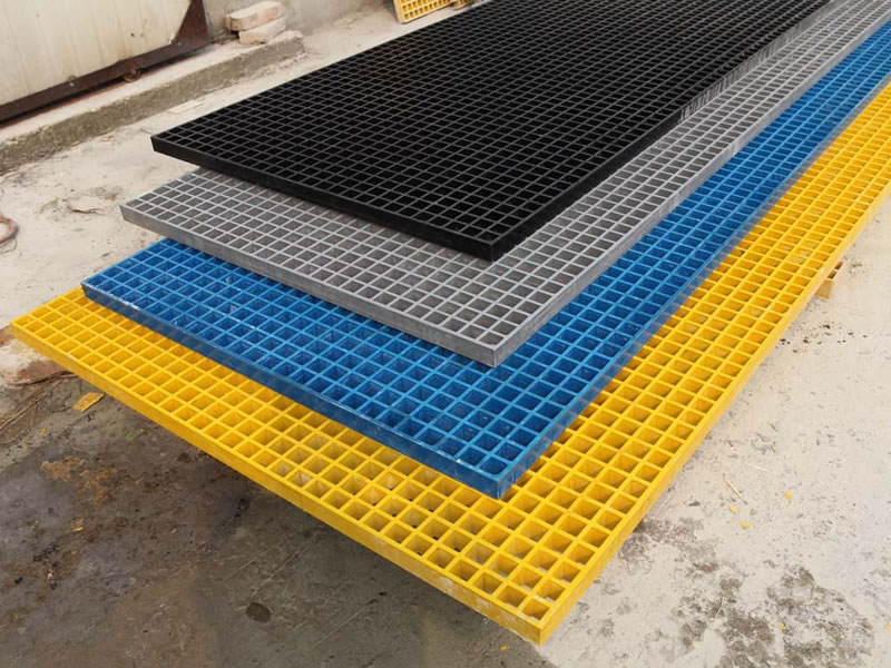 影響玻(bō)璃鋼格柵質量的工藝因(yīn)素是什麽